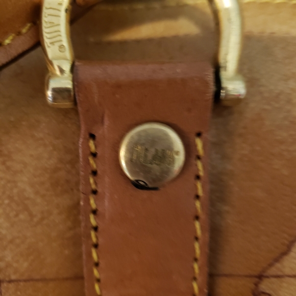 40cm Alviero Boston Bag - Picture 3 of 16
